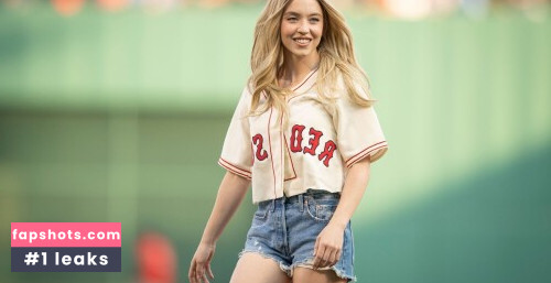 Sydney Sweeney gallery photo #5578