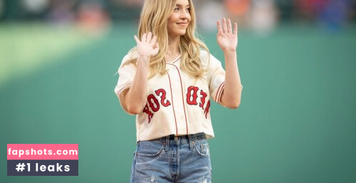 Sydney Sweeney gallery photo #5581