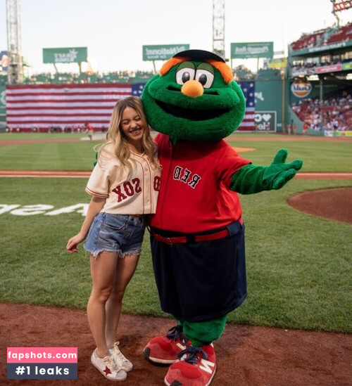 Sydney Sweeney gallery photo #5592