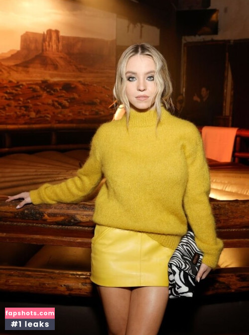 Sydney Sweeney gallery photo #5621