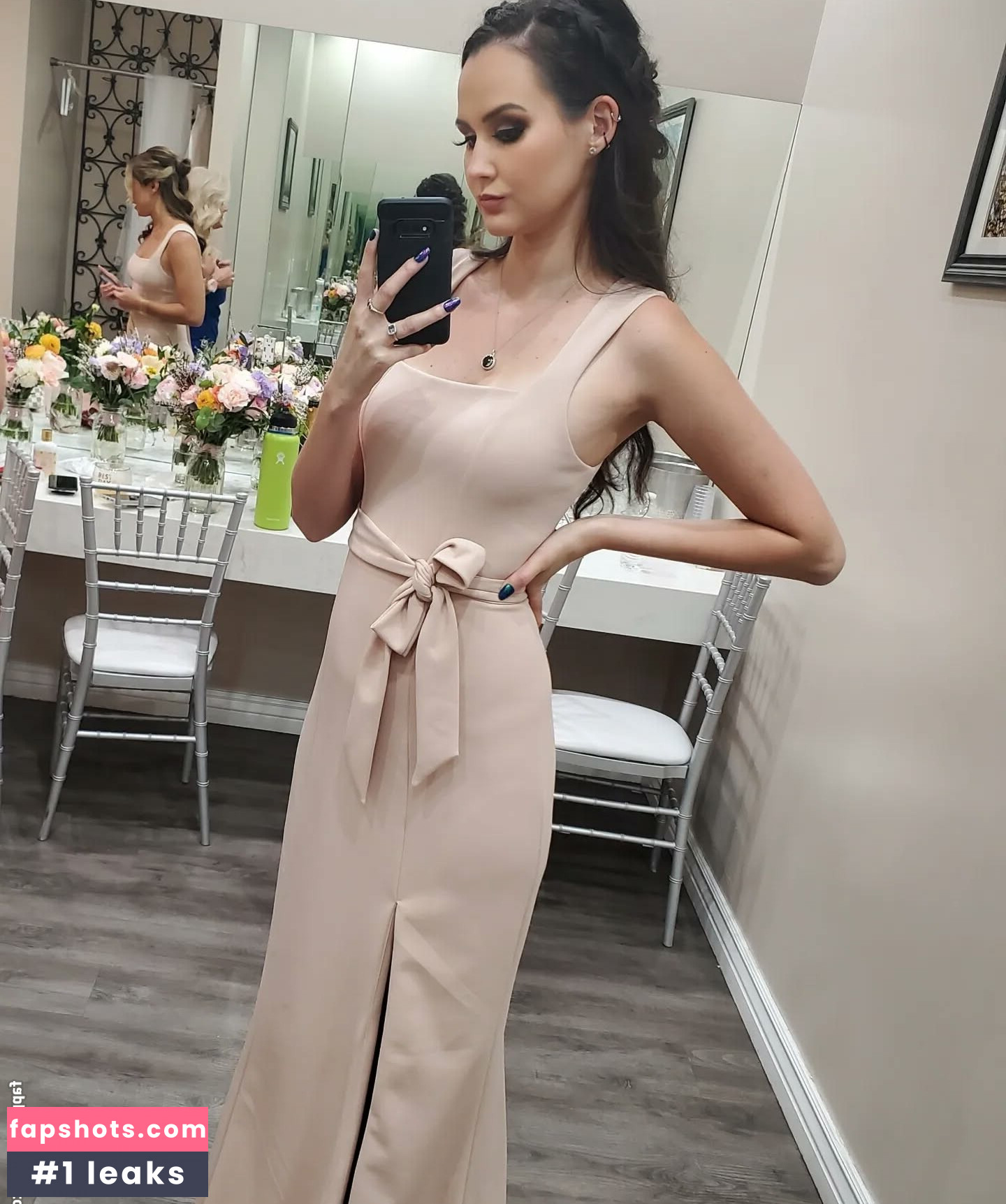 Sydney Watson gallery photo #20