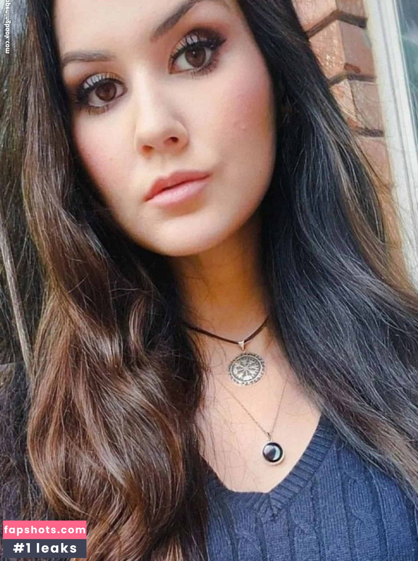 Sydney Watson gallery photo #27