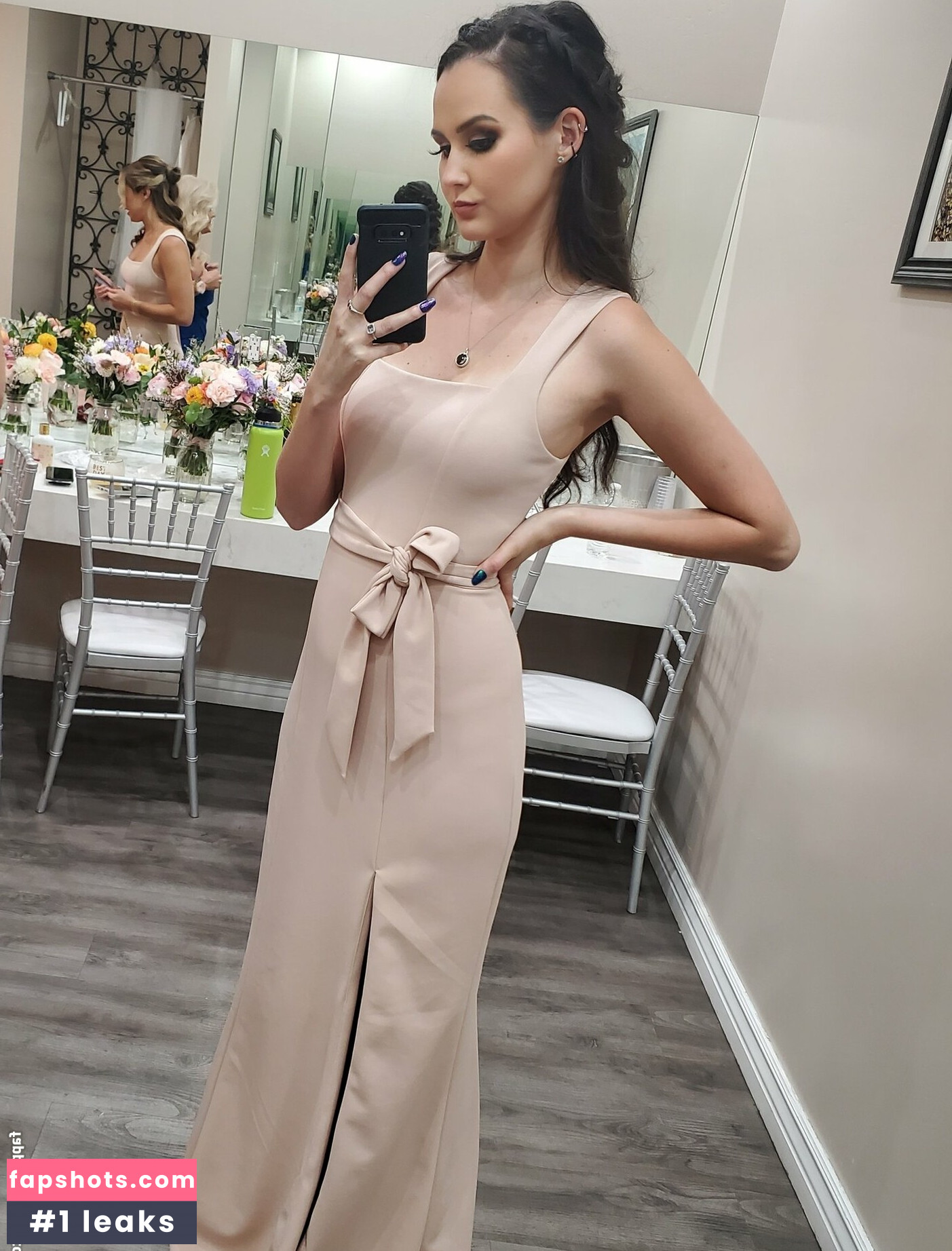 Sydney Watson gallery photo #40