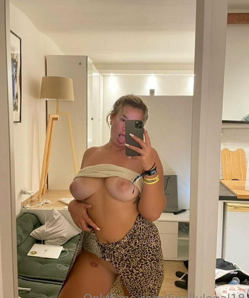 sydney-wilson Nude Leaks OnlyFans - Fapshots