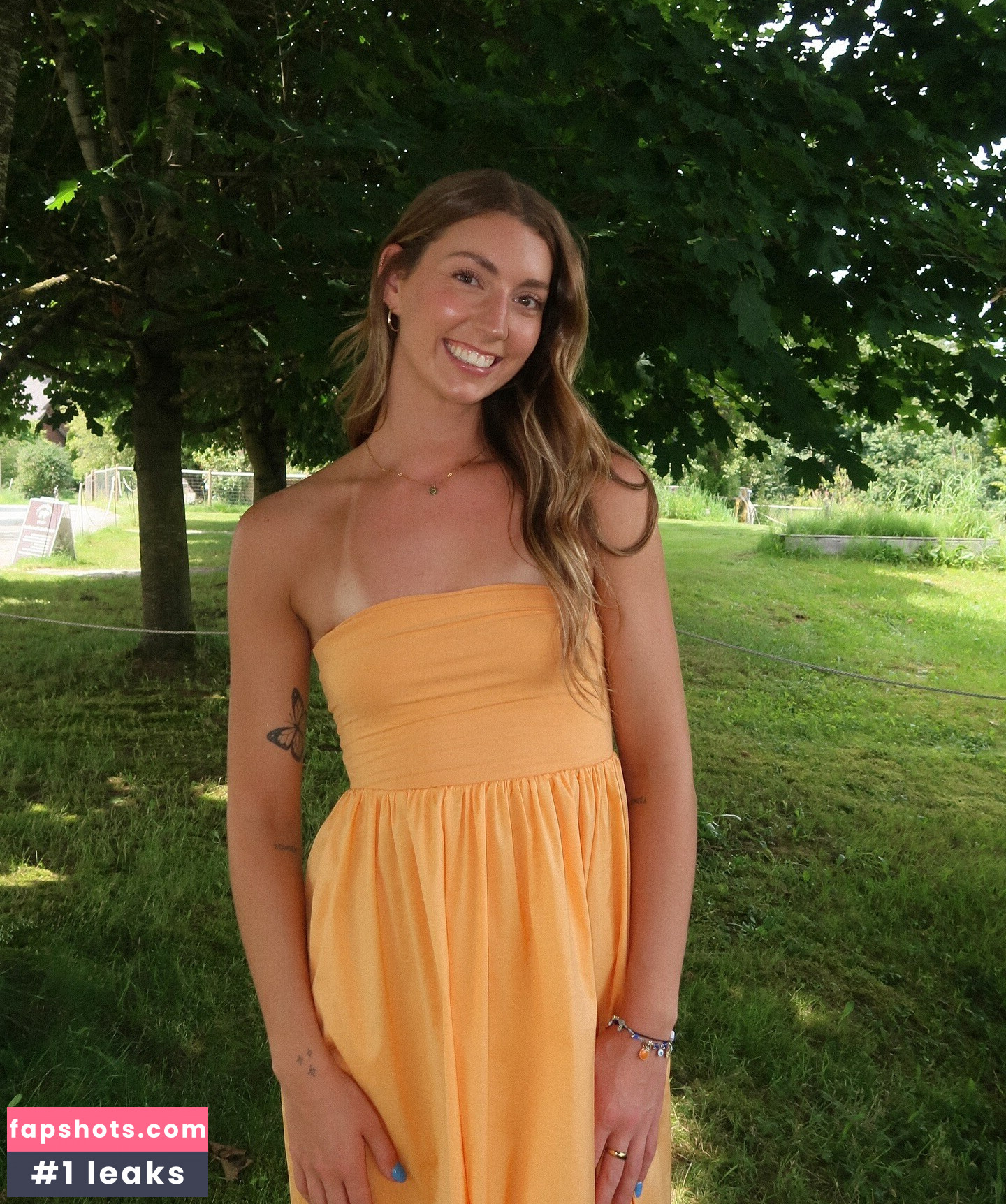 Sydney Zeller gallery photo #4