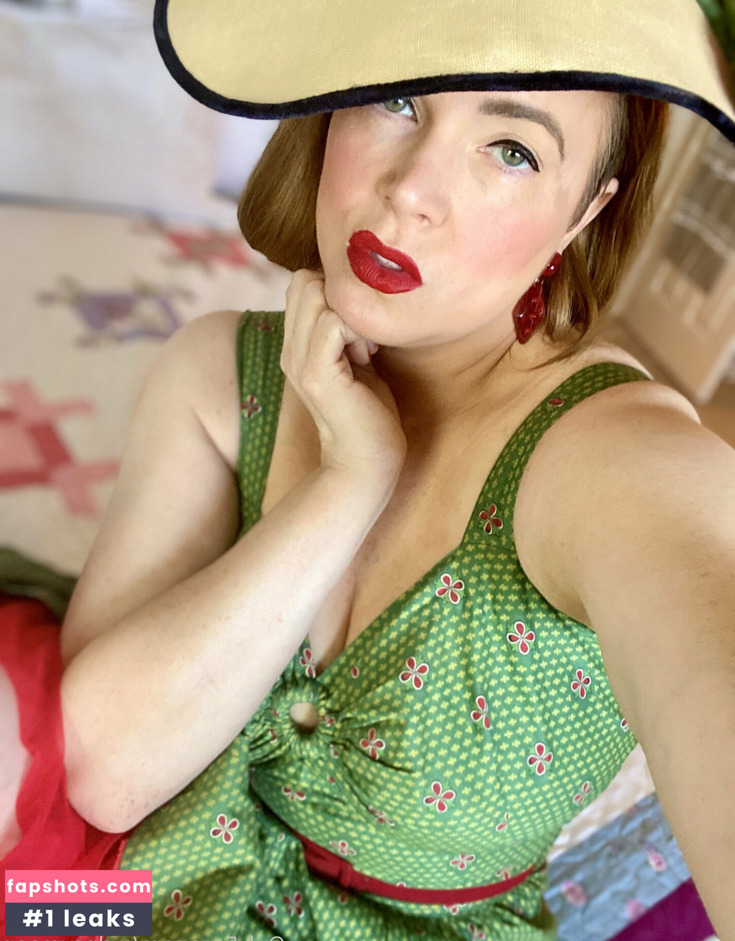 sydneymoon gallery photo #31