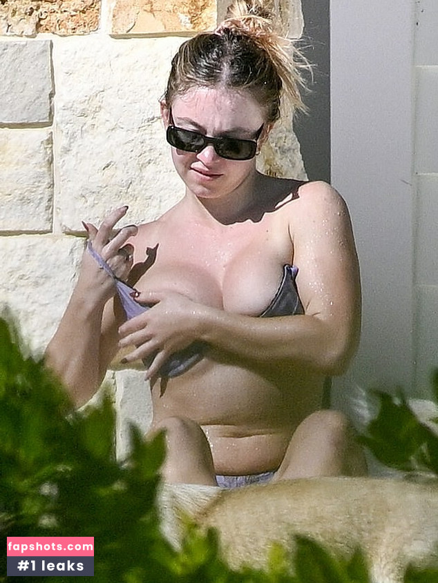 sydneysweeney gallery photo #13