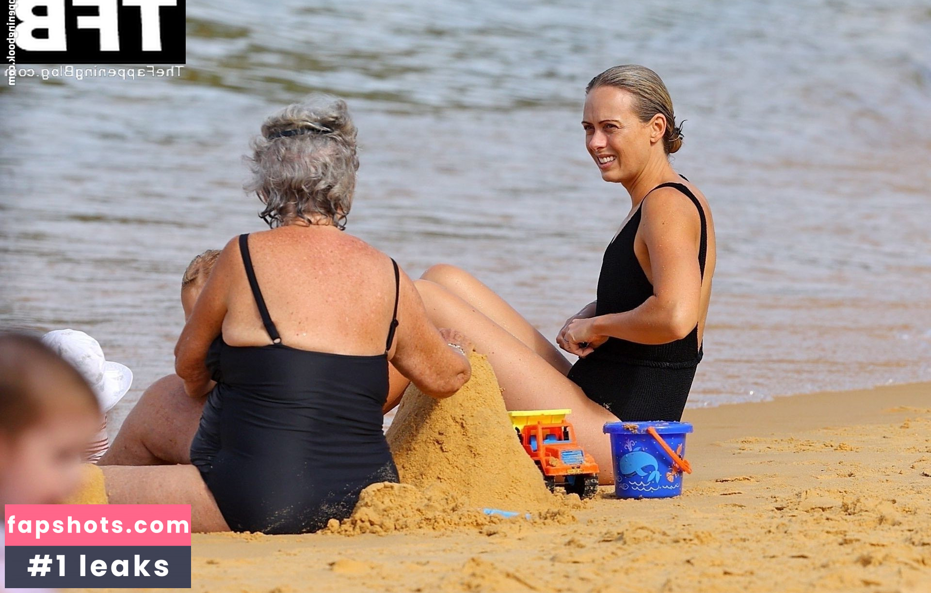 Sylvia Jeffreys Nahé úniky fotek pouze od fanoušků #49 - Fapshots