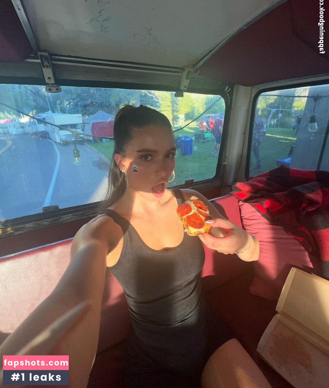 Sylvia Snyders Filtración Desnuda OnlyFans Foto #114 - Fapshots