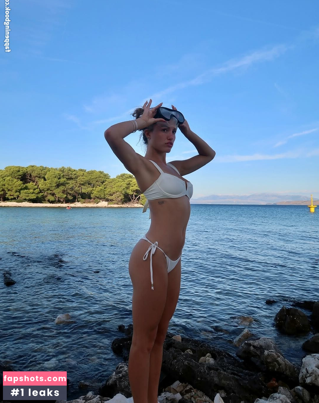 Sylvia Snyders Filtración Desnuda OnlyFans Foto #15 - Fapshots