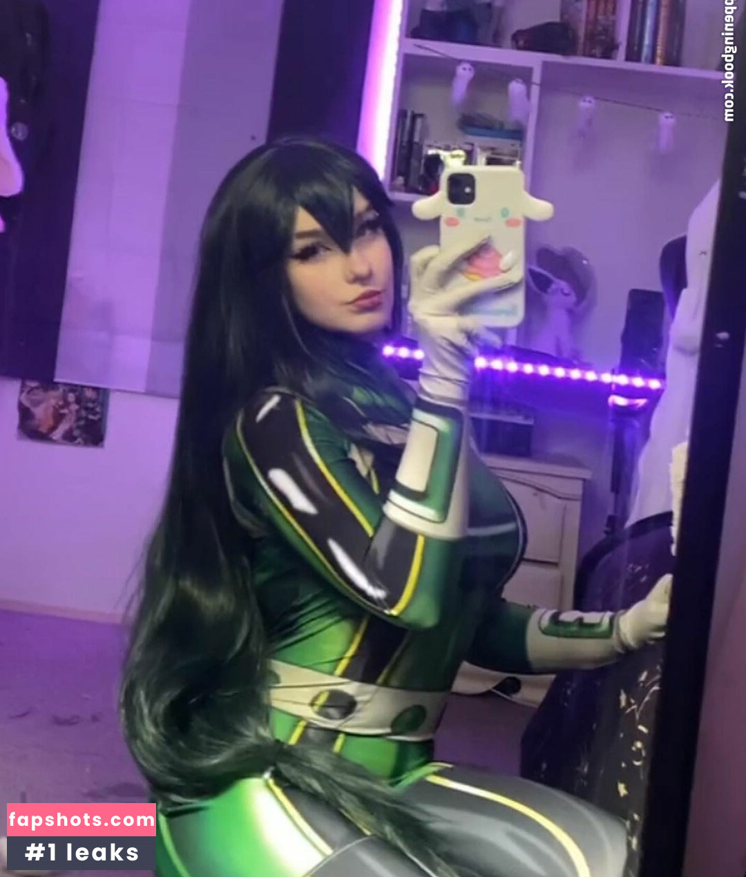 sylvieexo gallery photo #110