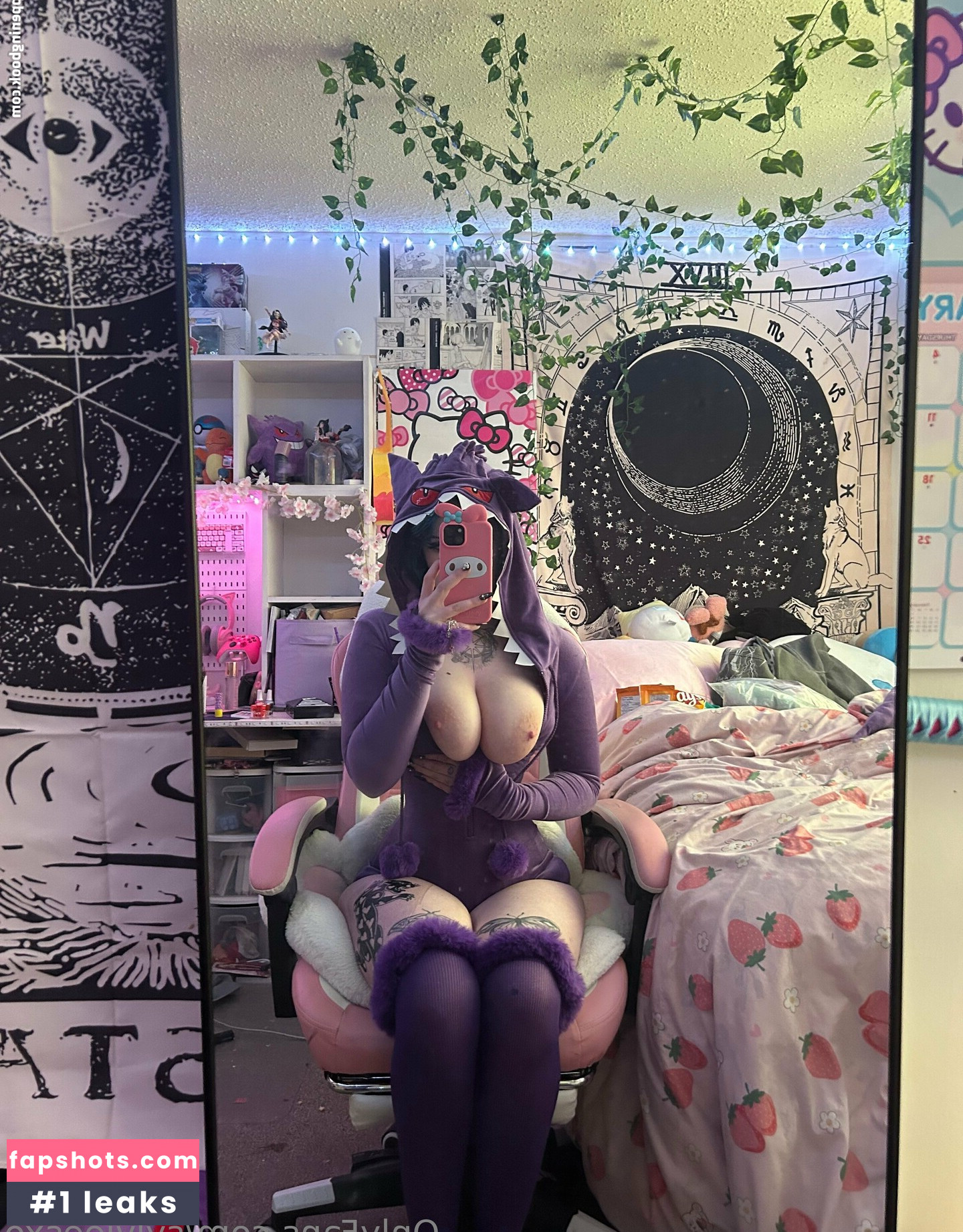 sylvieexo gallery photo #59