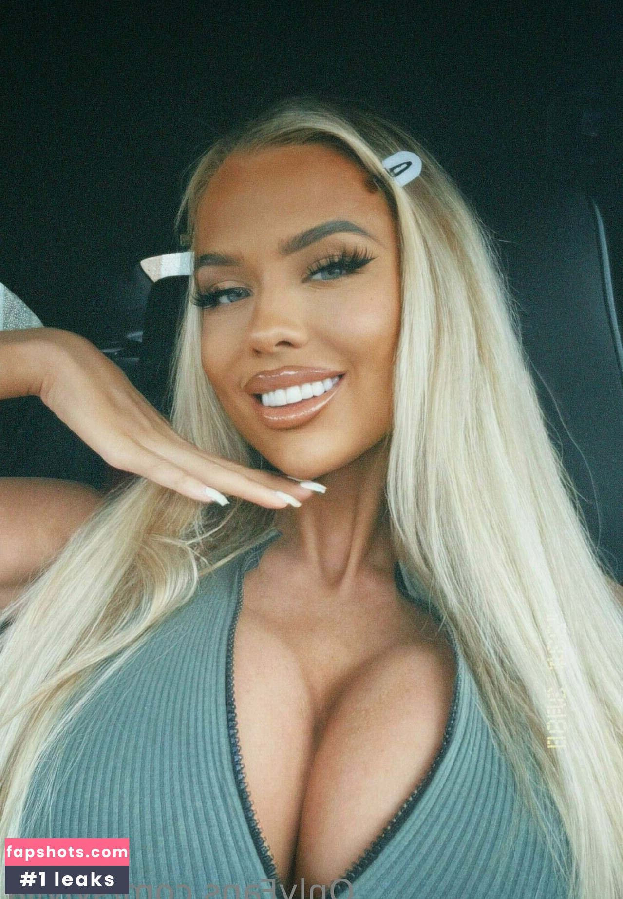 sylvija nude babe gallery