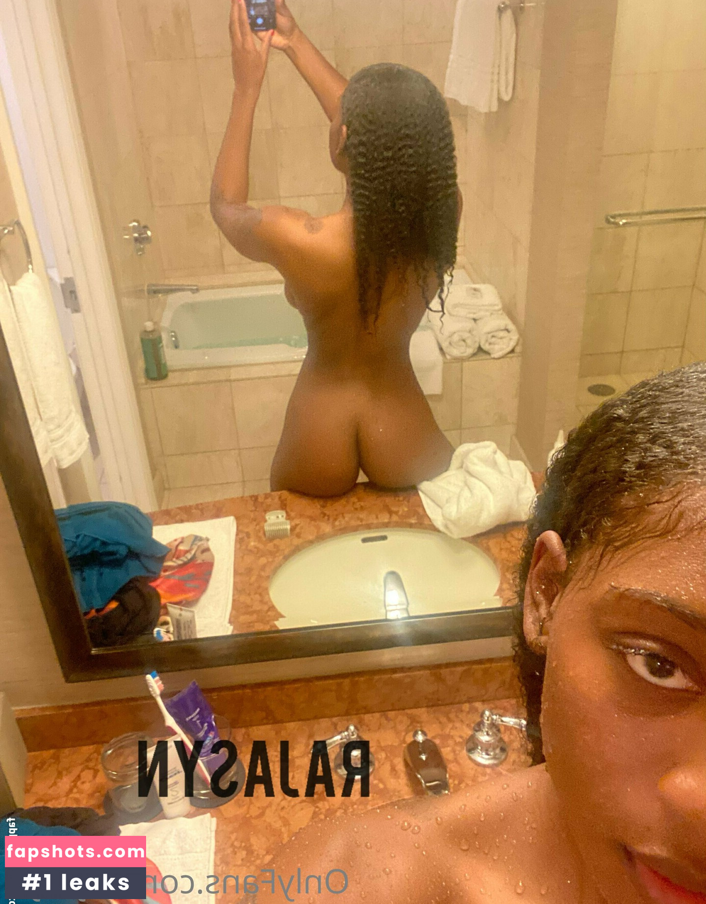 Synbody gallery photo #17