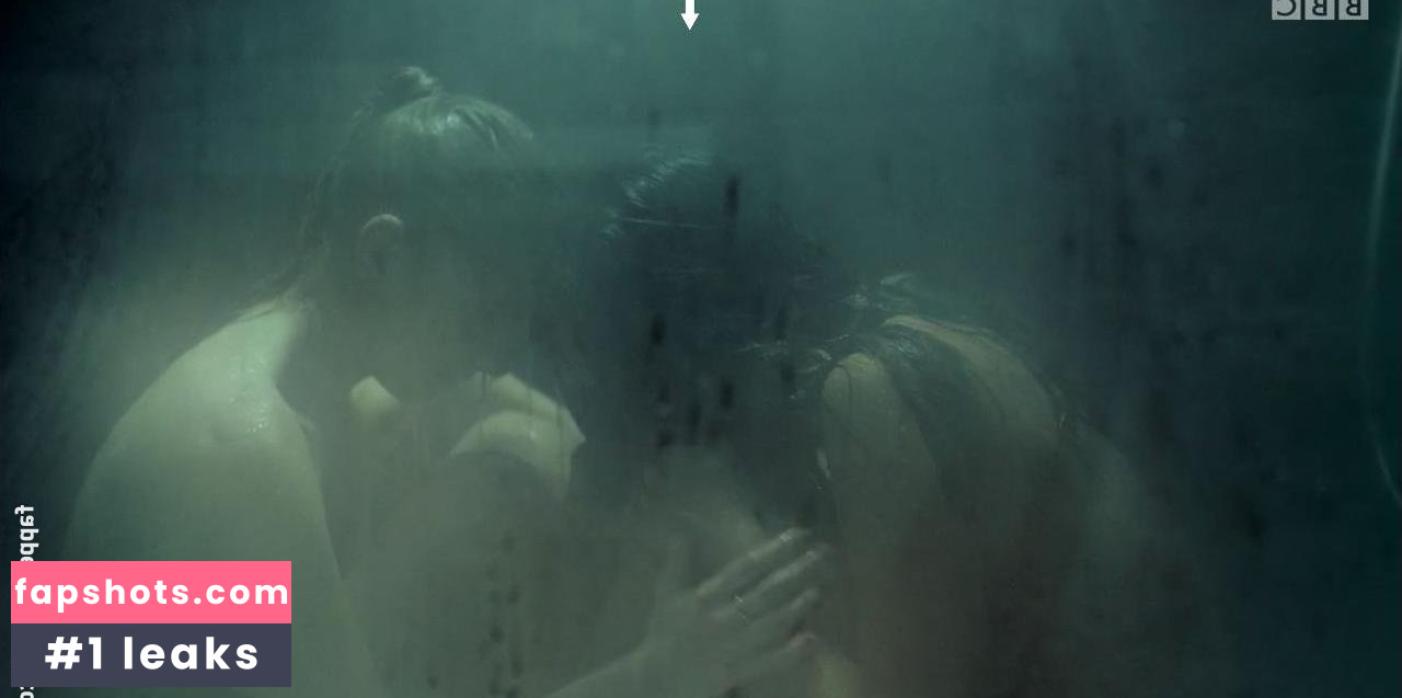 Synnove Karlsen gallery photo #38