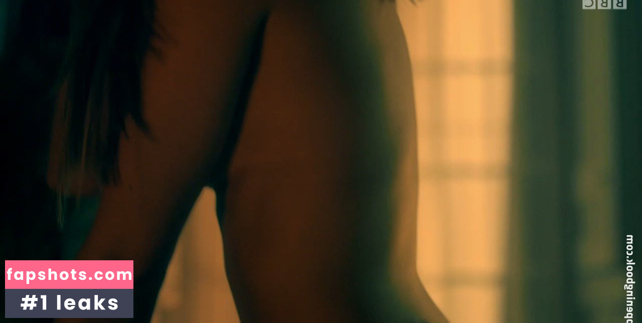 Synnove Karlsen gallery photo #6