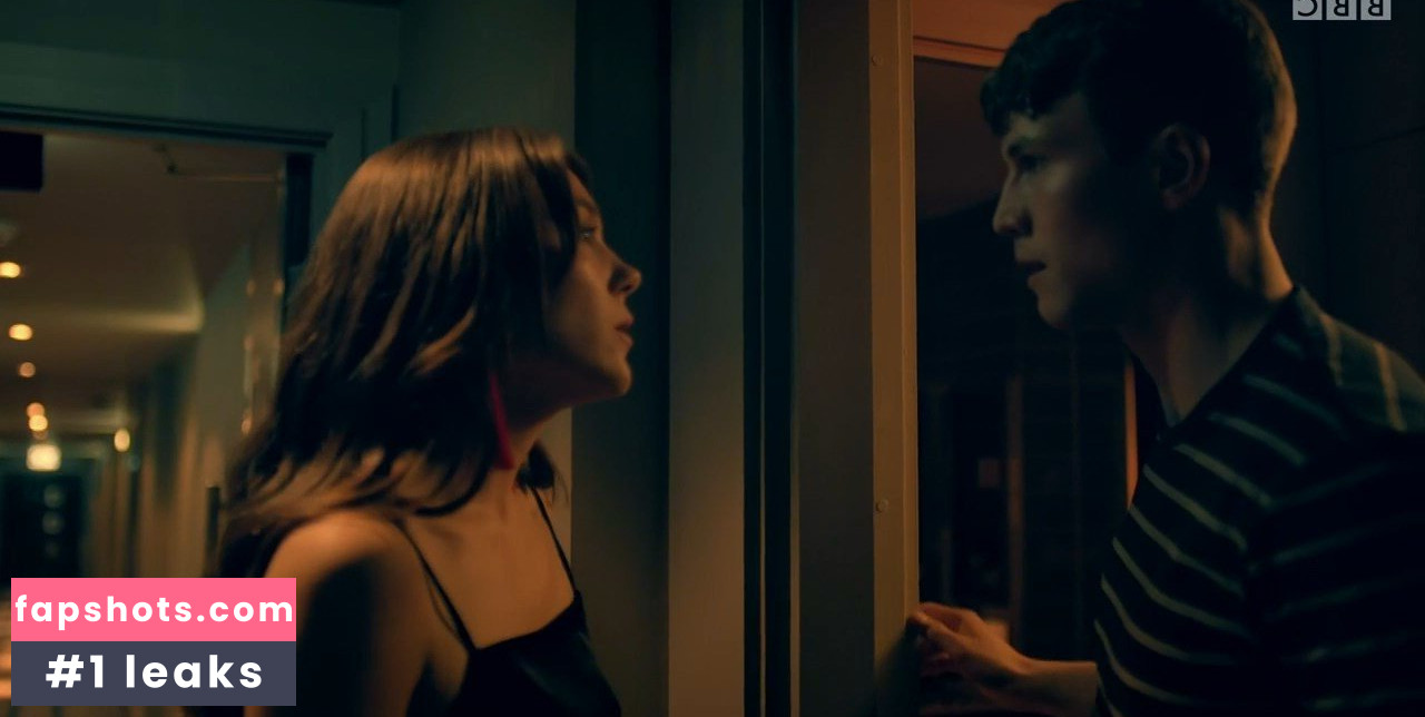 Synnove Karlsen gallery photo #7