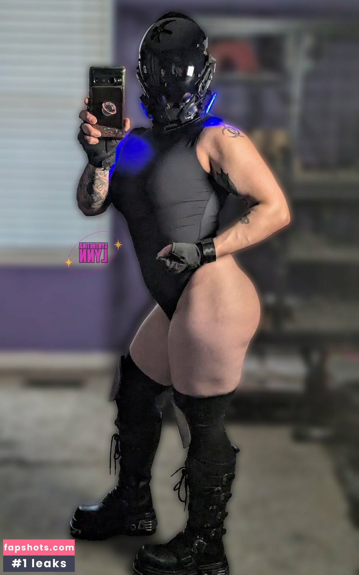 Synthetika Lynn gallery photo #28