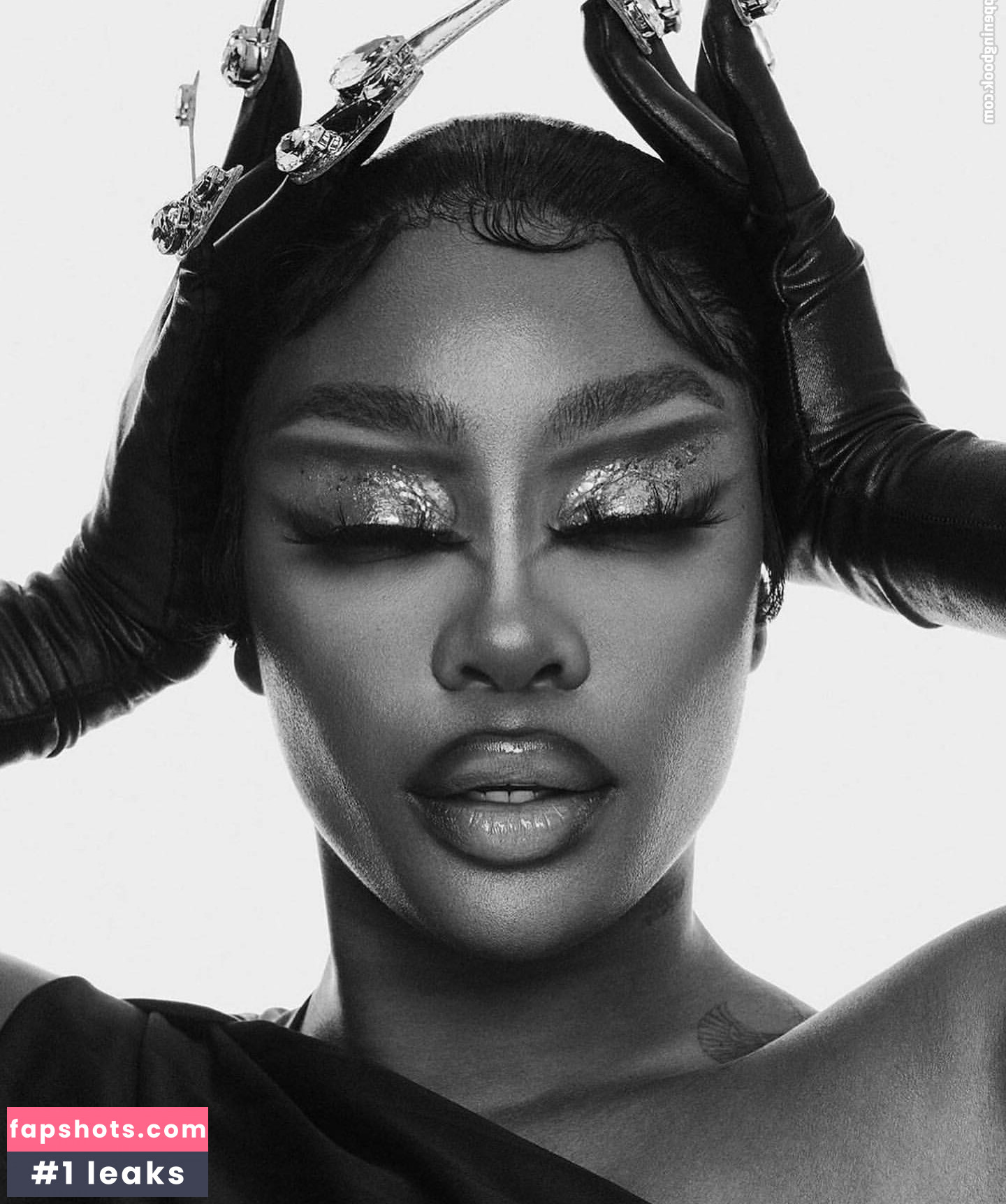 SZA gallery photo #134