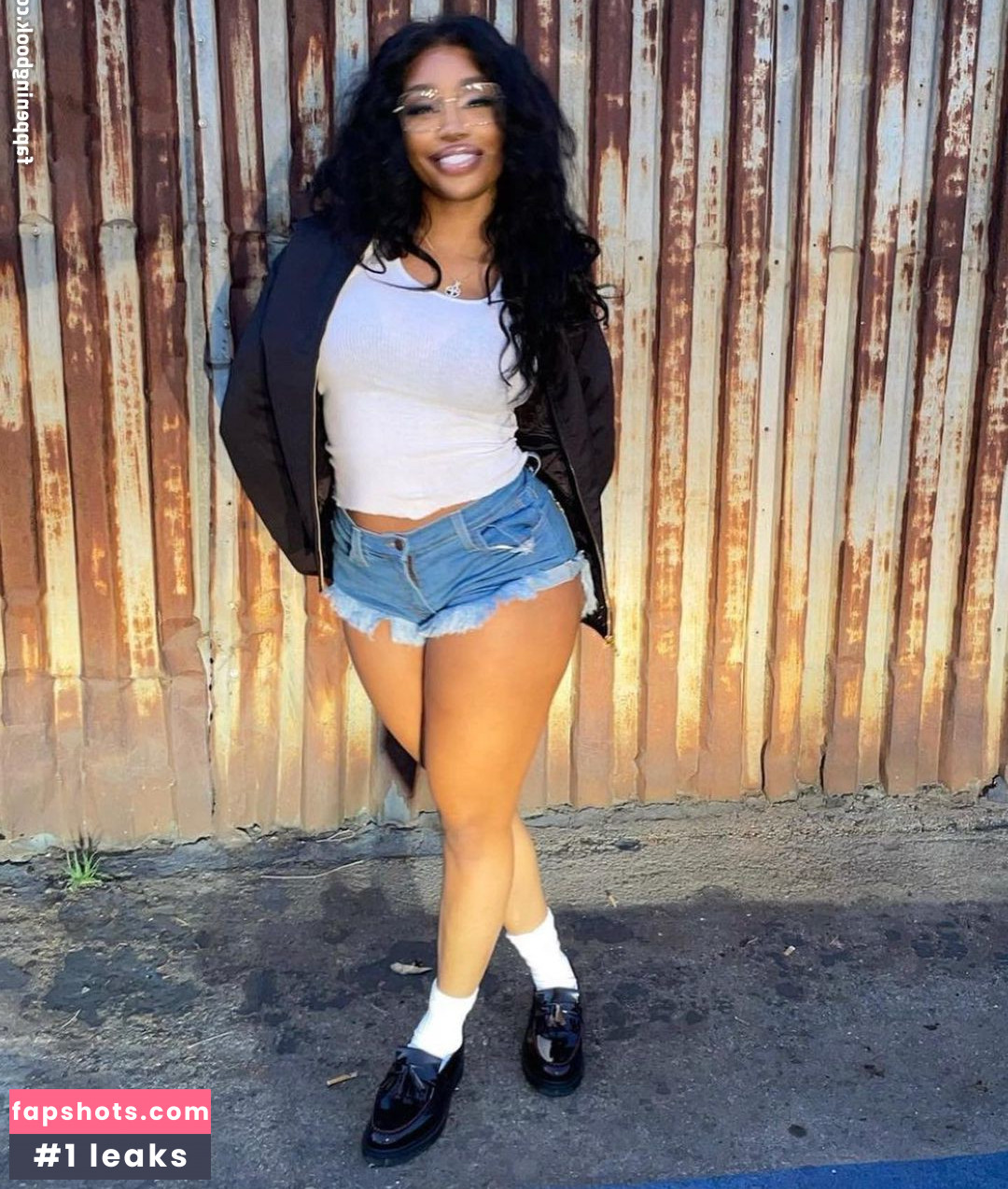 SZA gallery photo #138