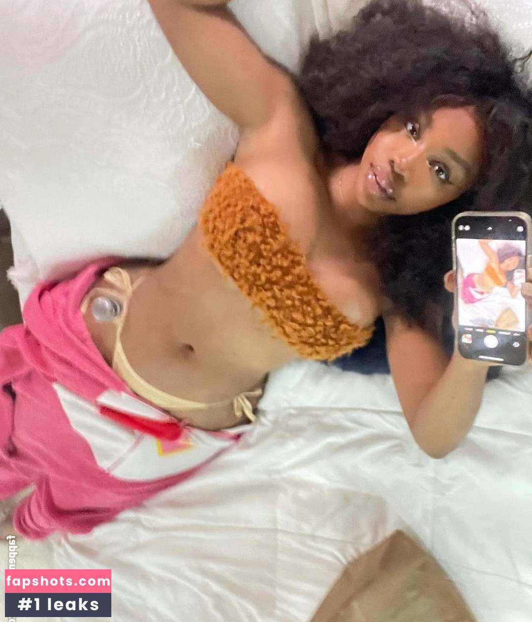 SZA gallery photo #139