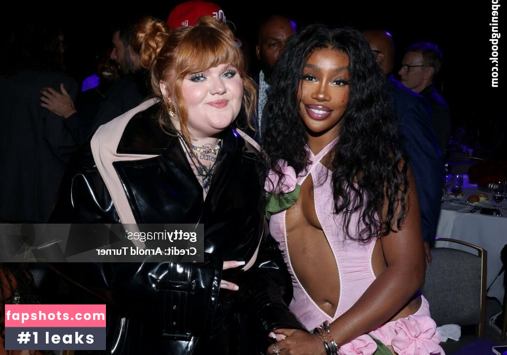 SZA gallery photo #36