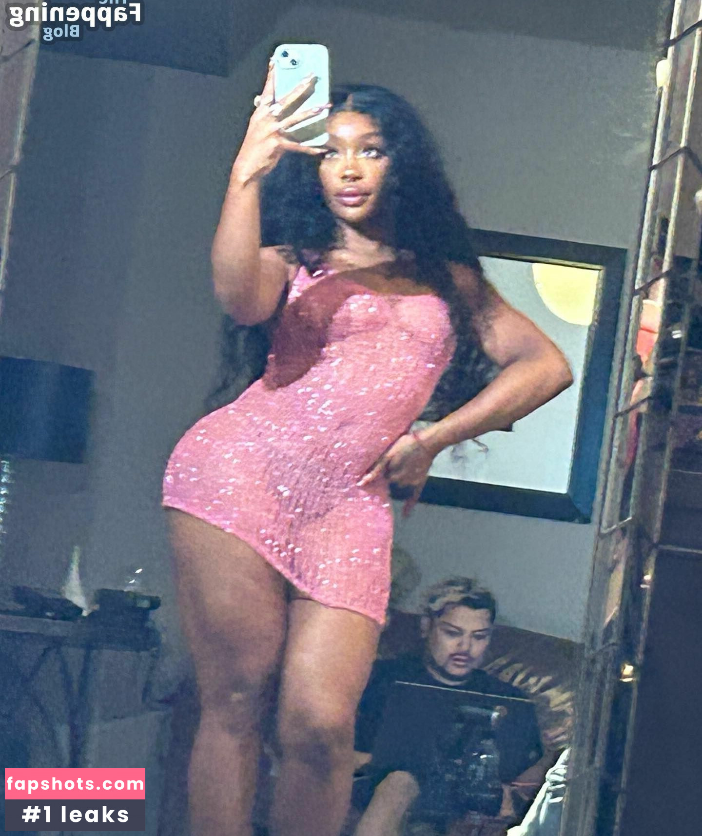 SZA gallery photo #72