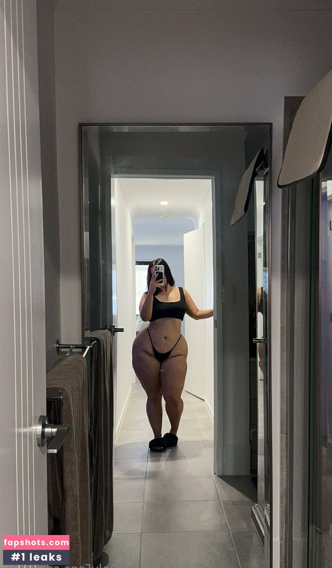 Taaij gallery photo #5