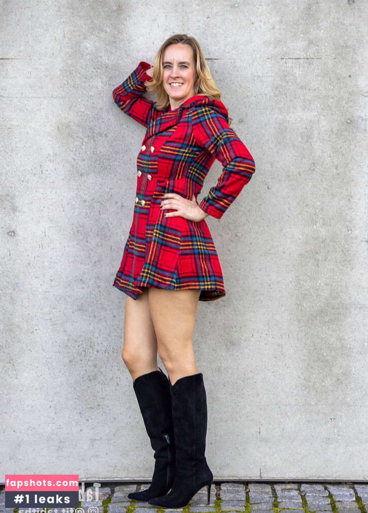 Tabi Poe gallery photo #682