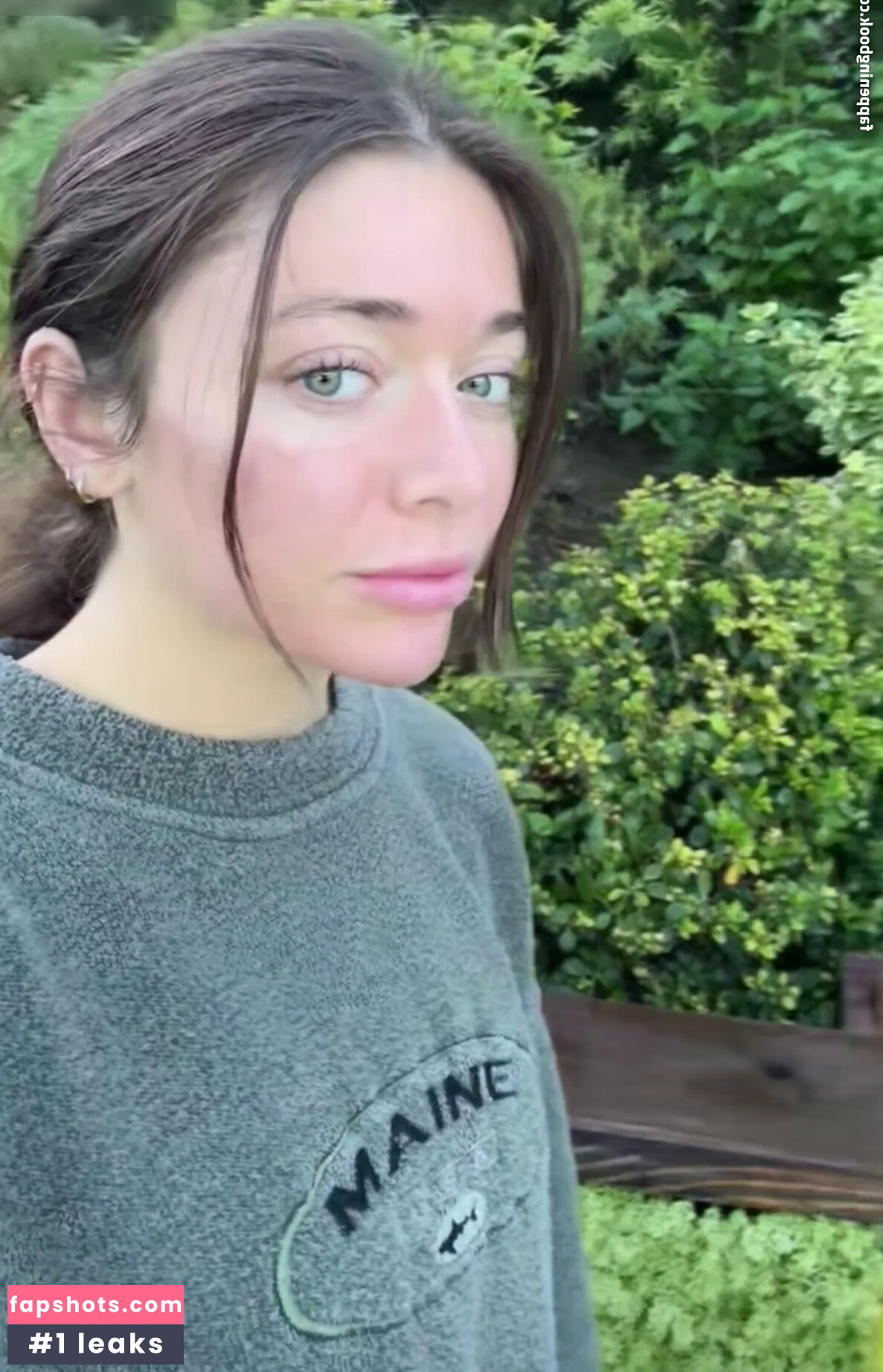 Tabitha Swatosh gallery photo #42