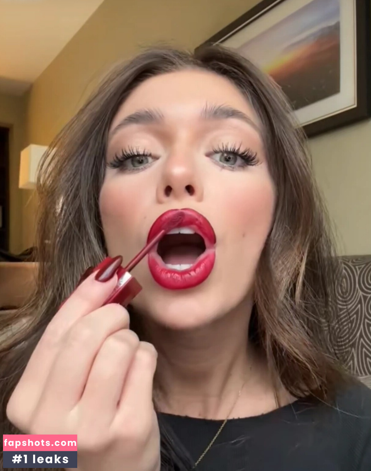 Tabitha Swatosh gallery photo #54