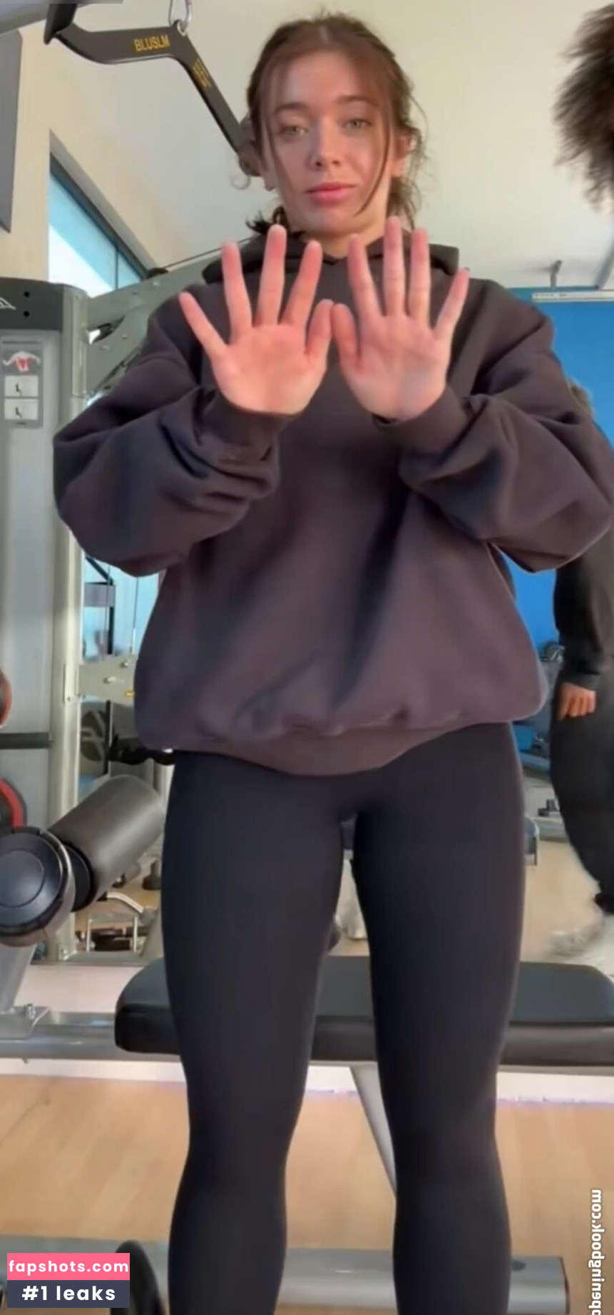 Tabitha Swatosh gallery photo #57