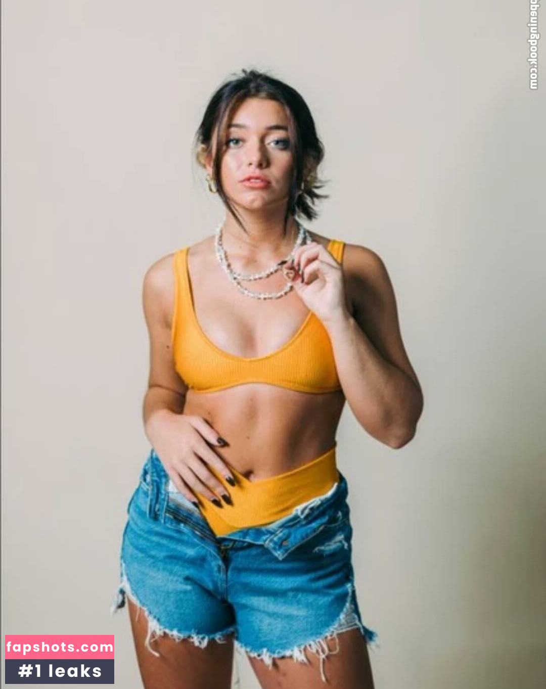 Tabitha Swatosh gallery photo #77