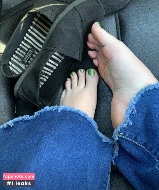 Tabitha Toes