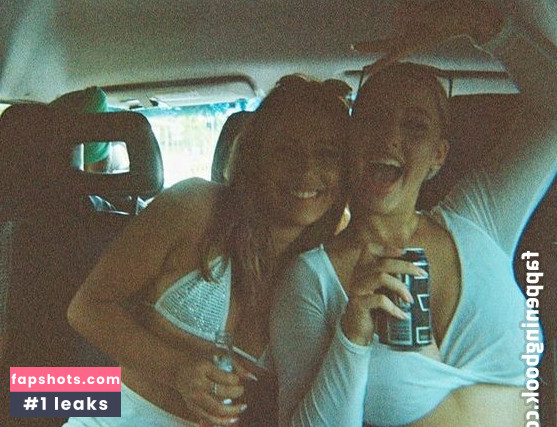 Tahlia A gallery photo #23