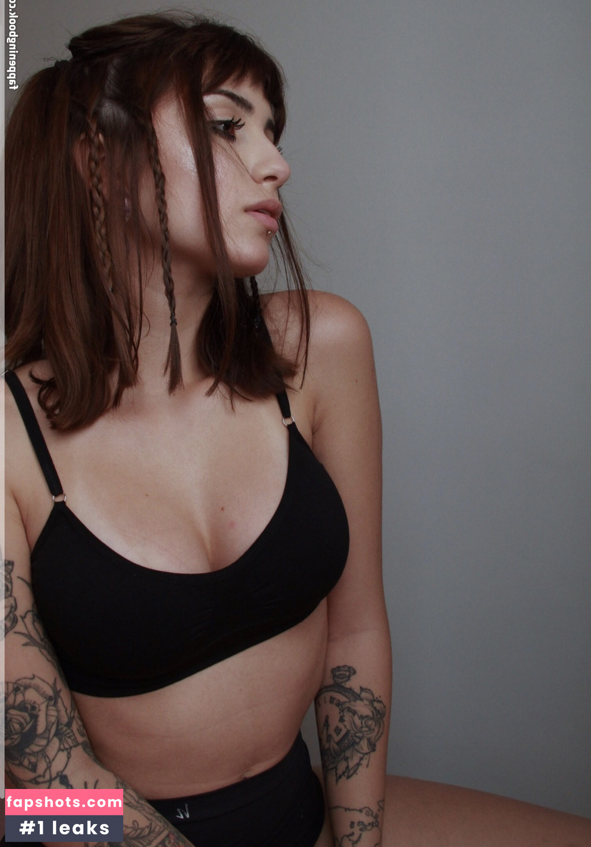 Taiga Tondorf gallery photo #12