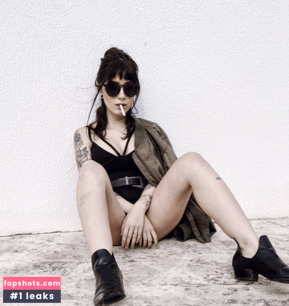 Taiga Tondorf gallery photo #38