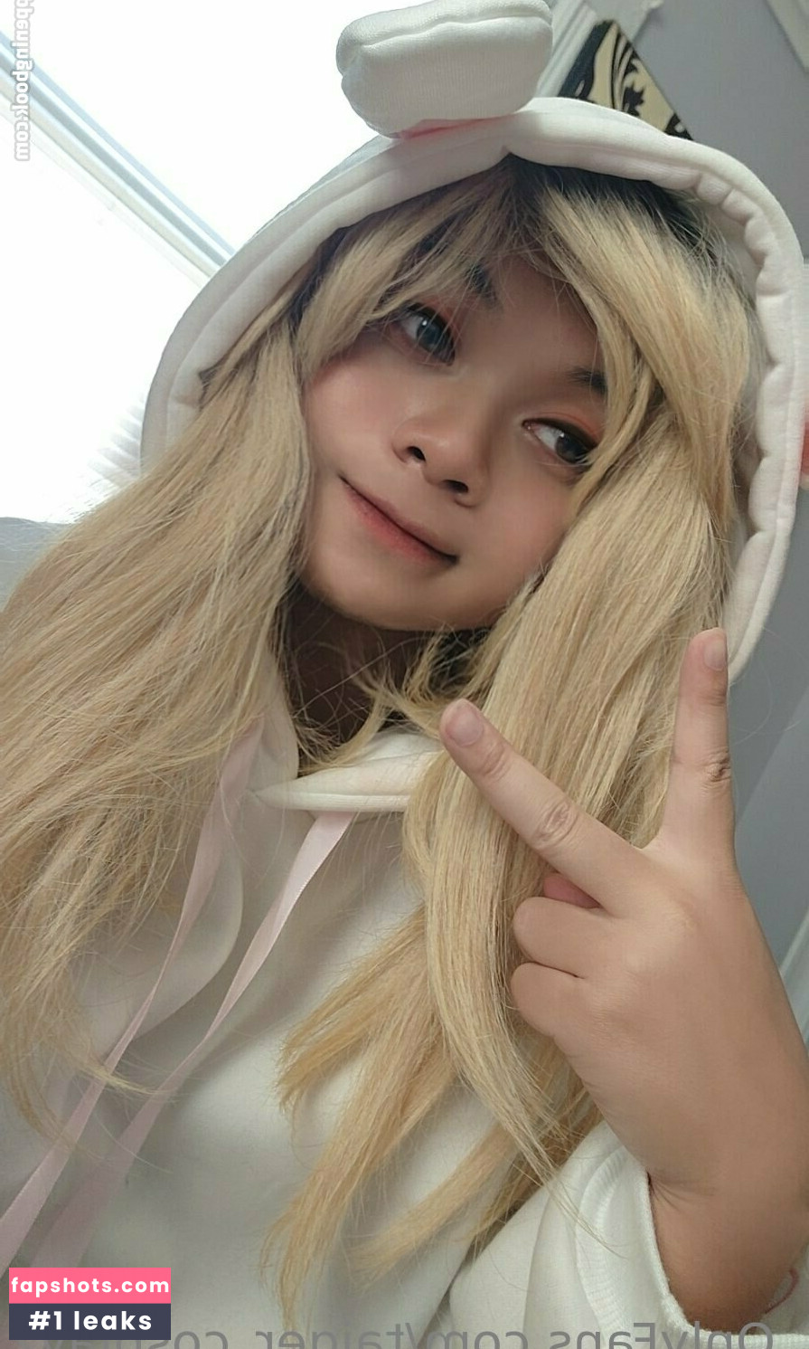 taiger_cosplayz gallery photo #5