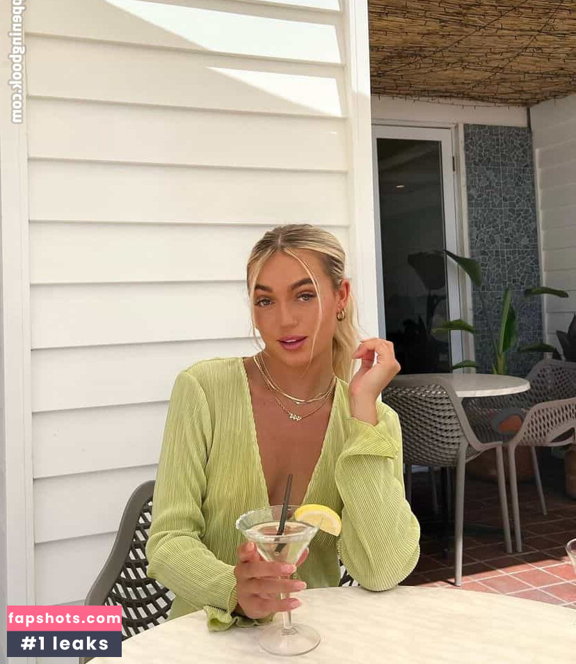 Taila Ella gallery photo #12