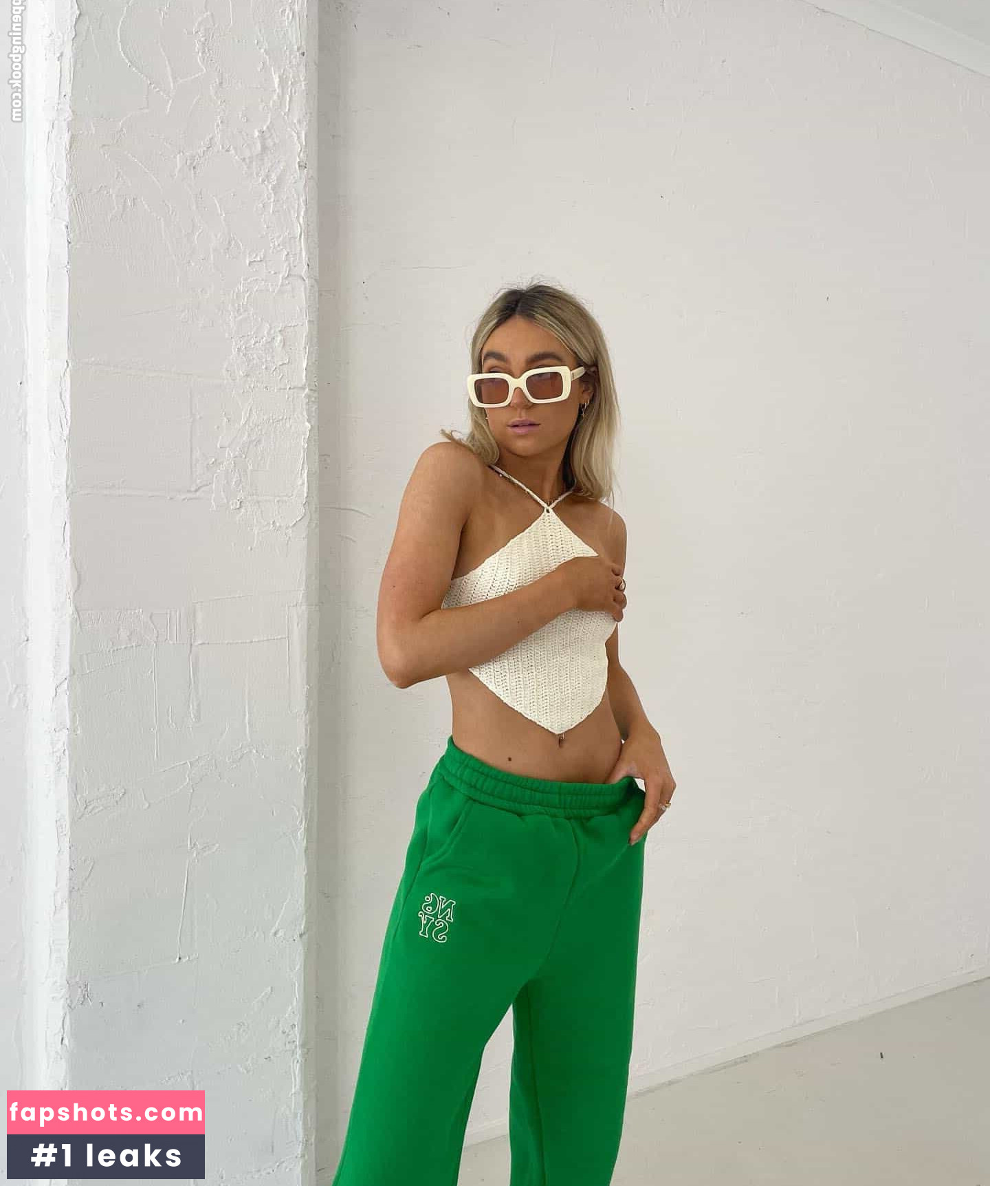 Taila Ella gallery photo #16