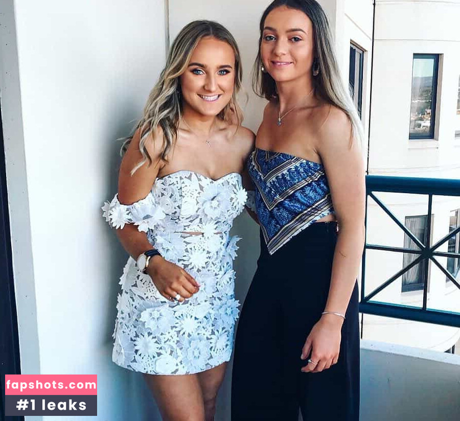 Taila Ella gallery photo #8