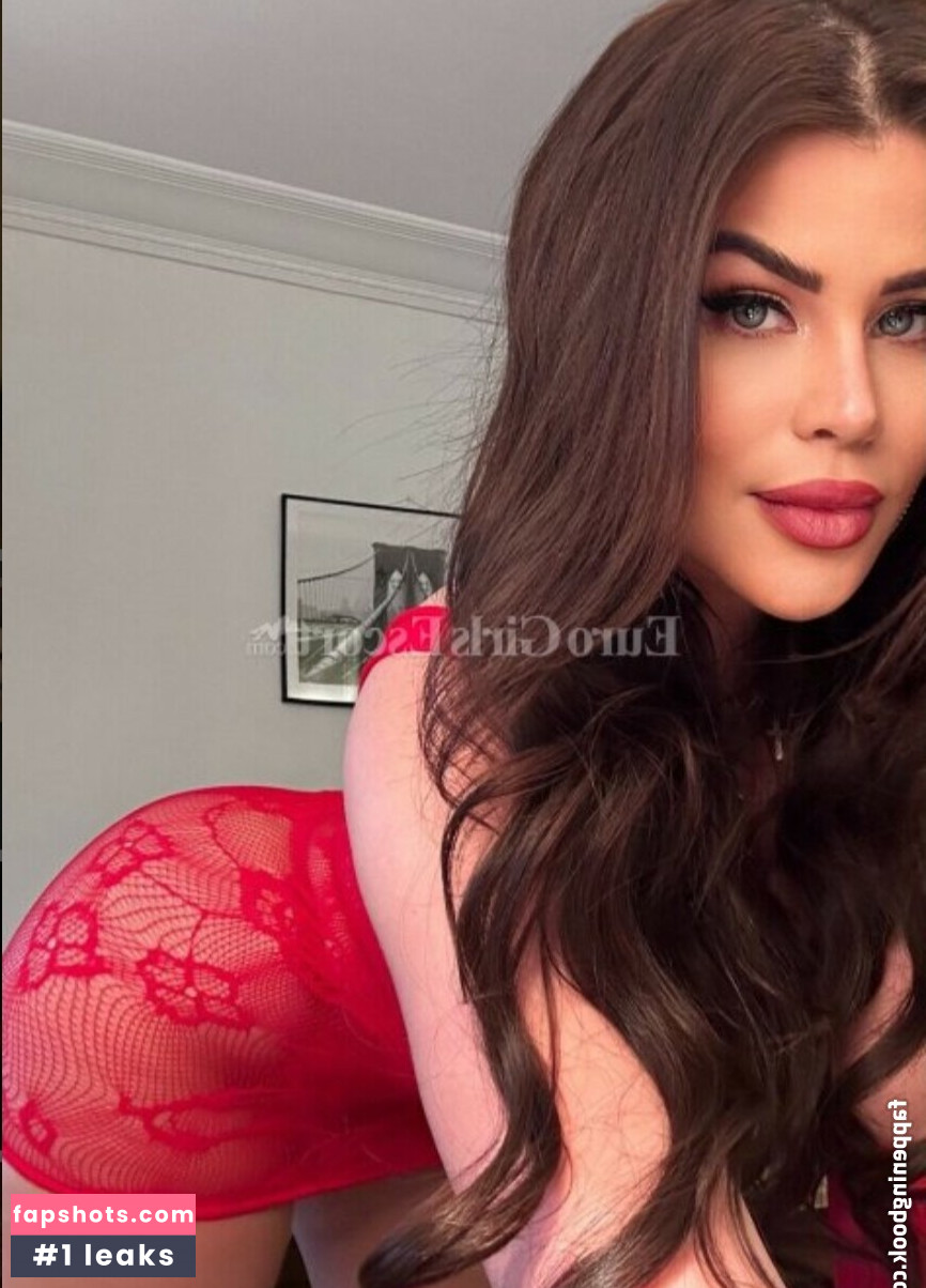 Tais Lambertini gallery photo #5