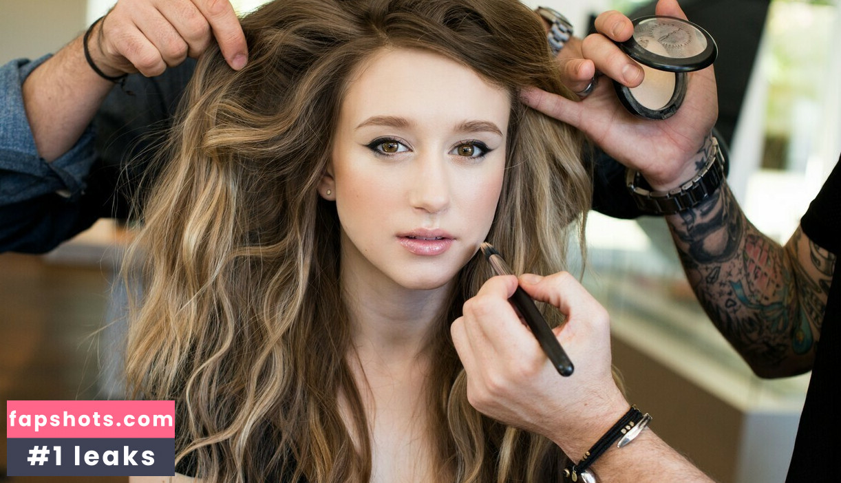 Taissa Farmiga Nahé úniky fotek pouze od fanoušků #11 - Fapshots