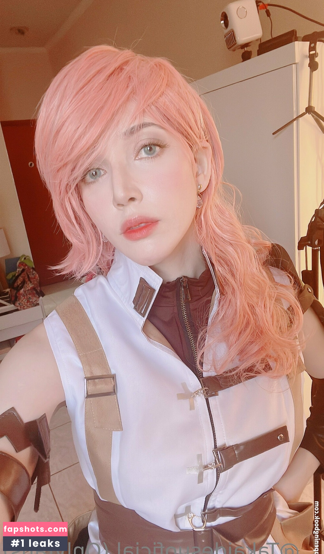 takaidesuoficial gallery photo #87