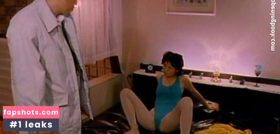 Takami Yoshimoto gallery photo #3