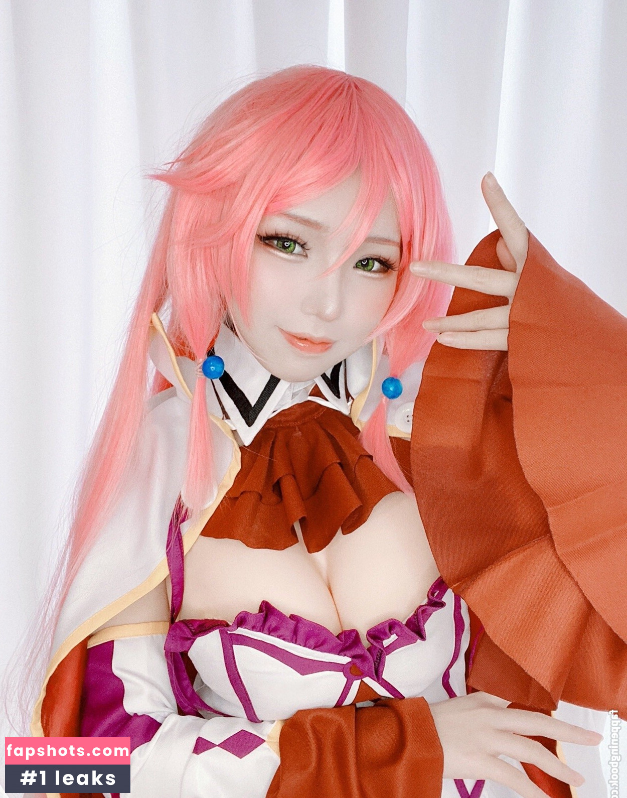 Takanashi Hanari gallery photo #21