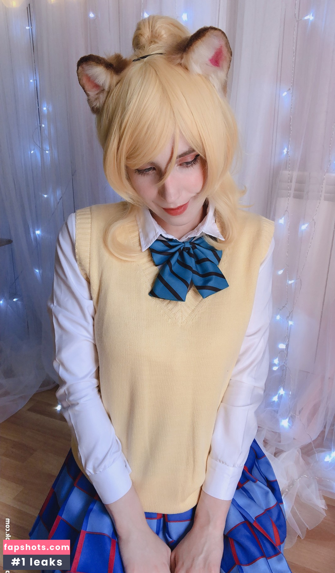 Takeomeow gallery photo #122