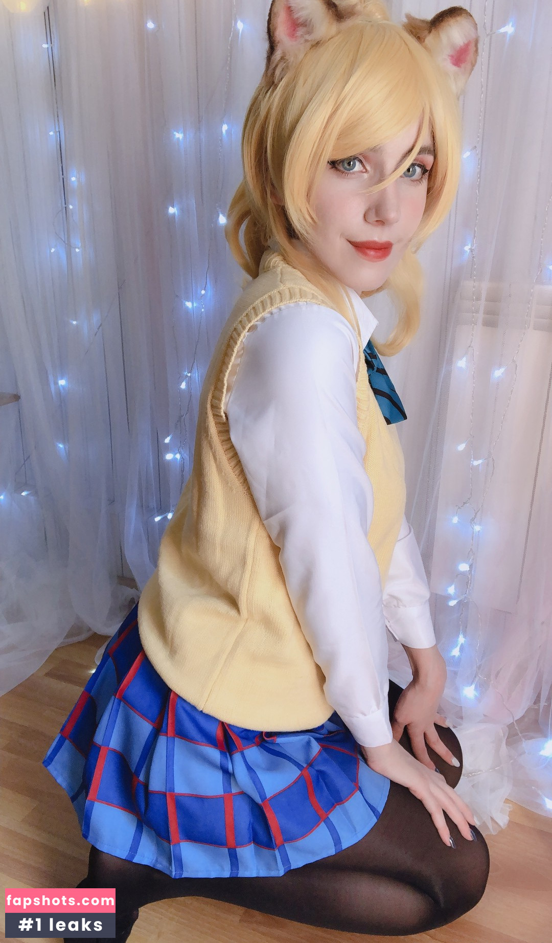 Takeomeow gallery photo #123