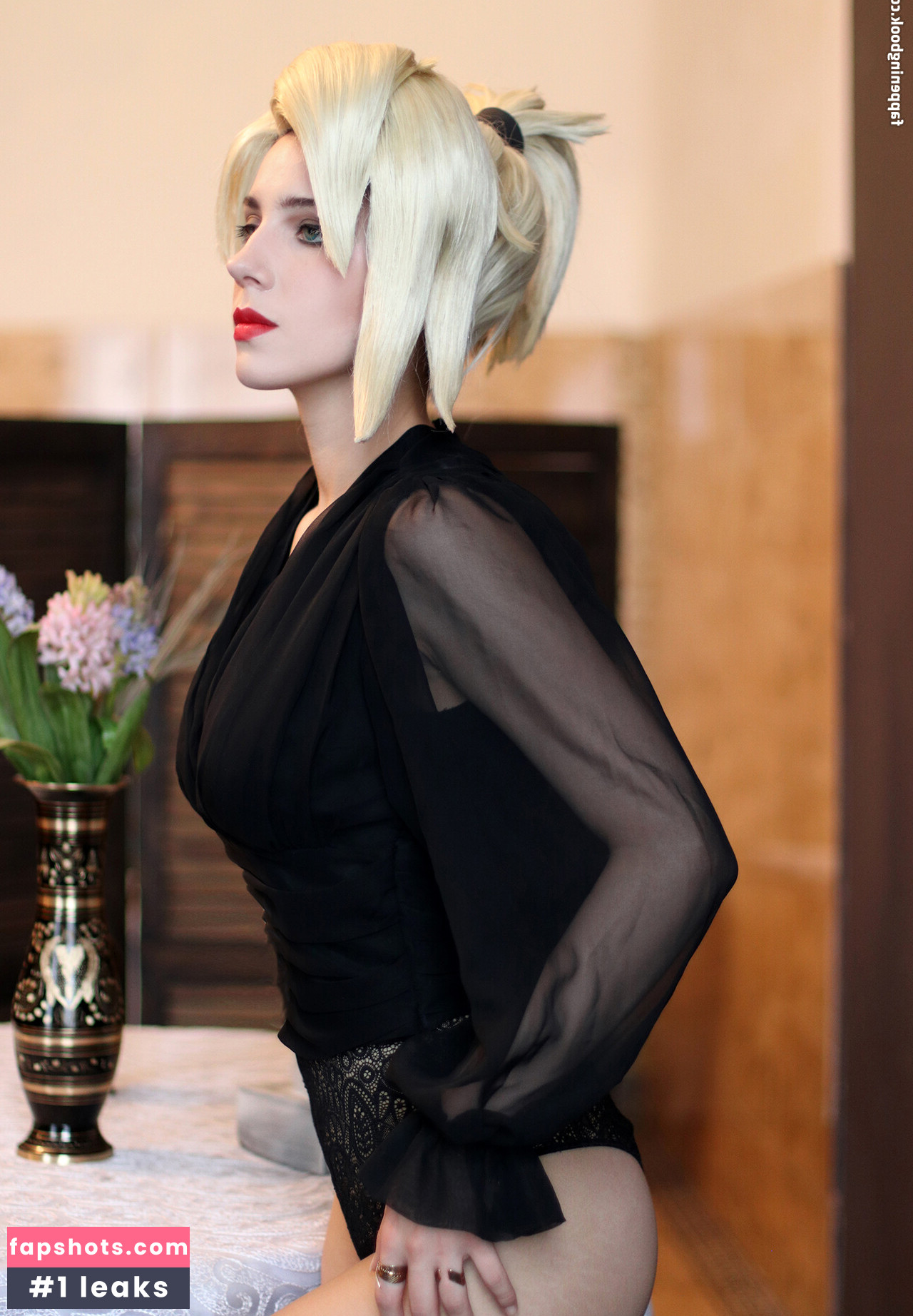 Takeomeow gallery photo #36