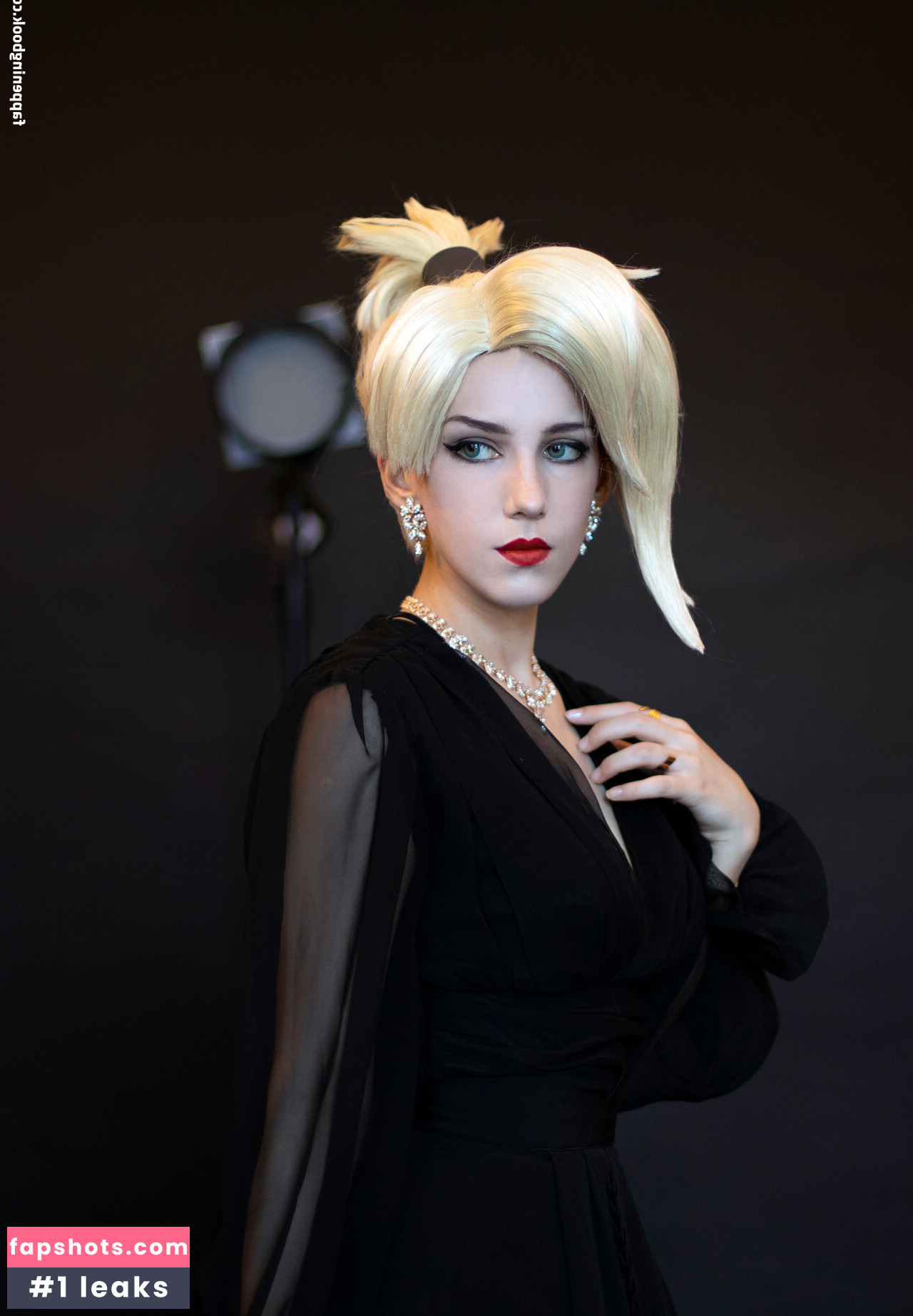 Takeomeow gallery photo #40